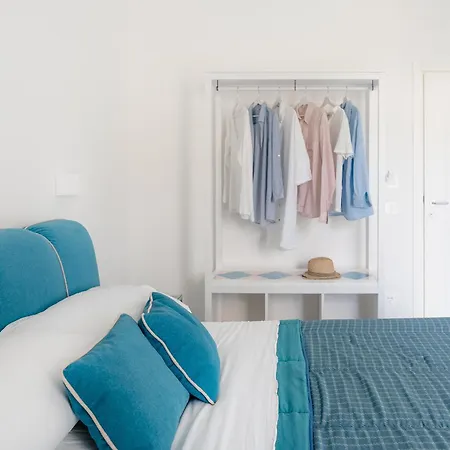 Casa Enzina Guest house 4*