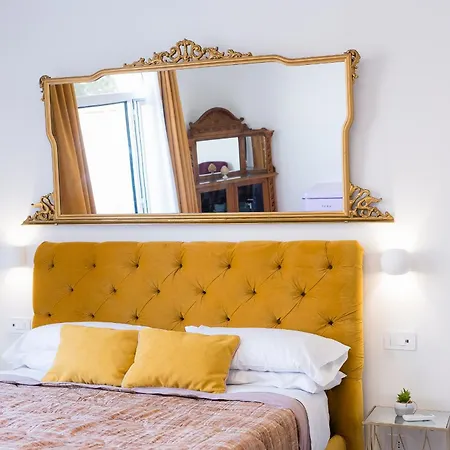 게스트하우스 Casa Enzina 4*