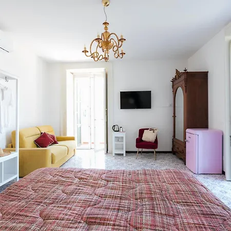 Guest house Casa Enzina 4*