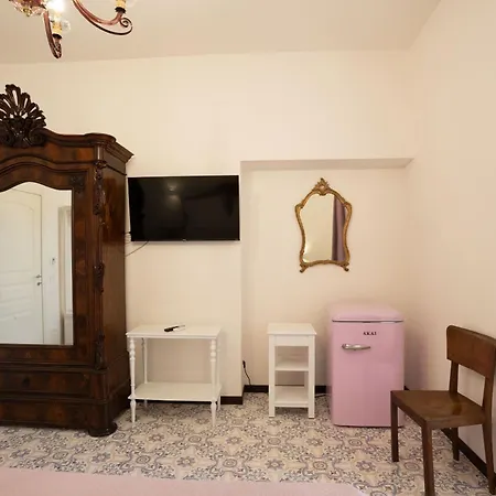 Casa Enzina 4* سورينتو