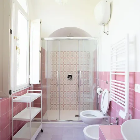 Casa Enzina Pensjonat 4*