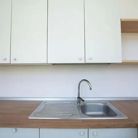 بيت ضيافة Casa Enzina سورينتو