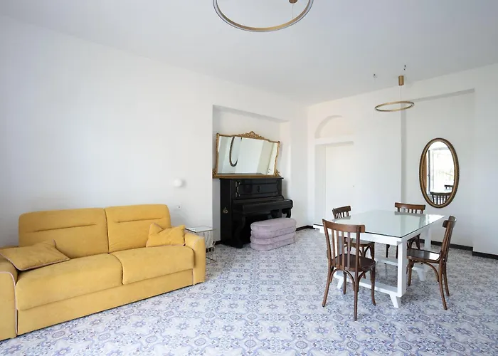 Affittacamere Casa Enzina 4*