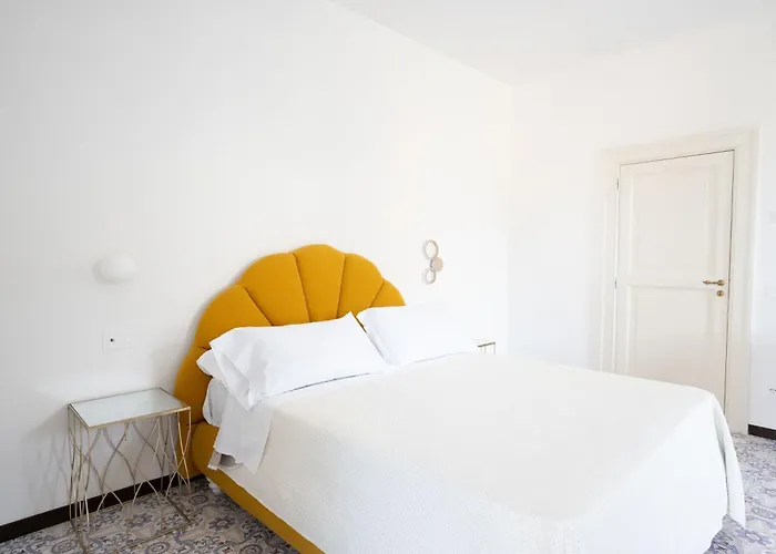 Affittacamere Casa Enzina 4*