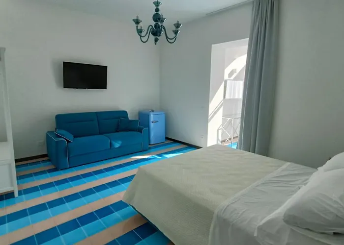 Affittacamere Casa Enzina 4*