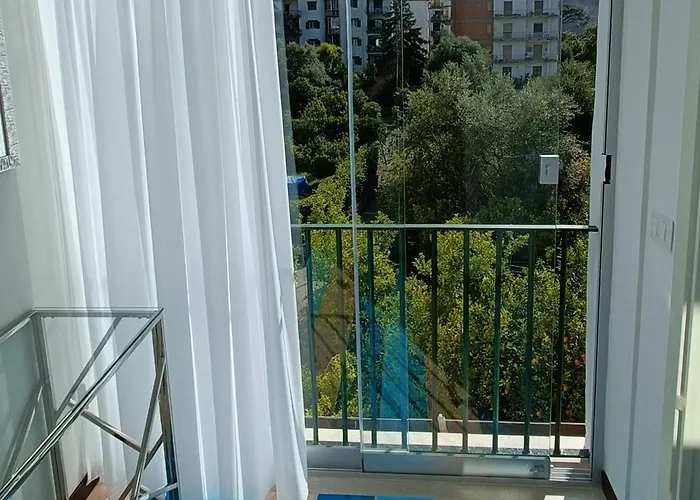 Casa Enzina 4*
