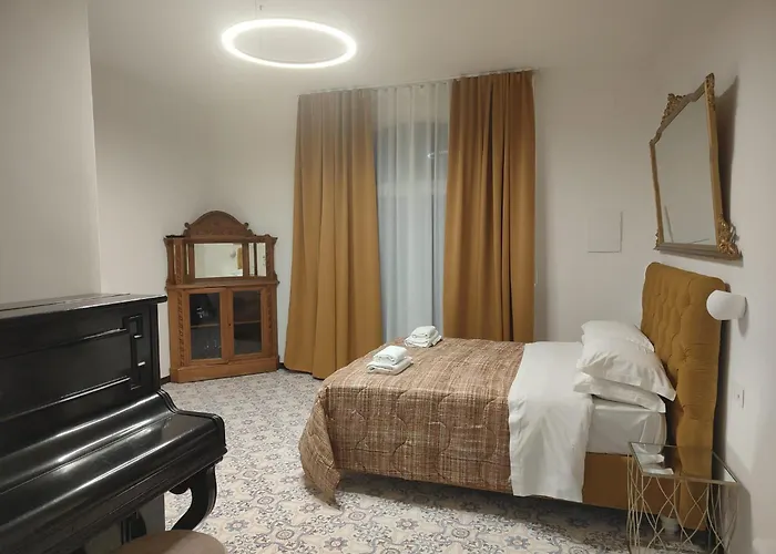 Casa Enzina Affittacamere Sorrento